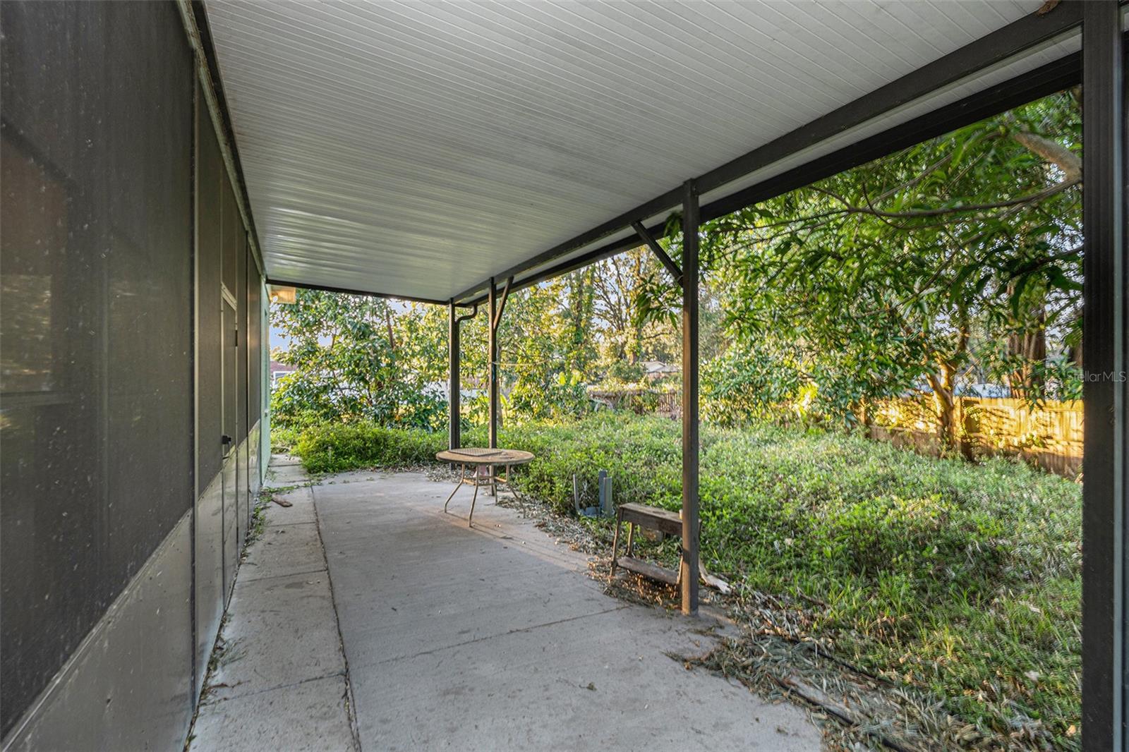 3545 E LAKE DR, LAND O LAKES, FL, 34639