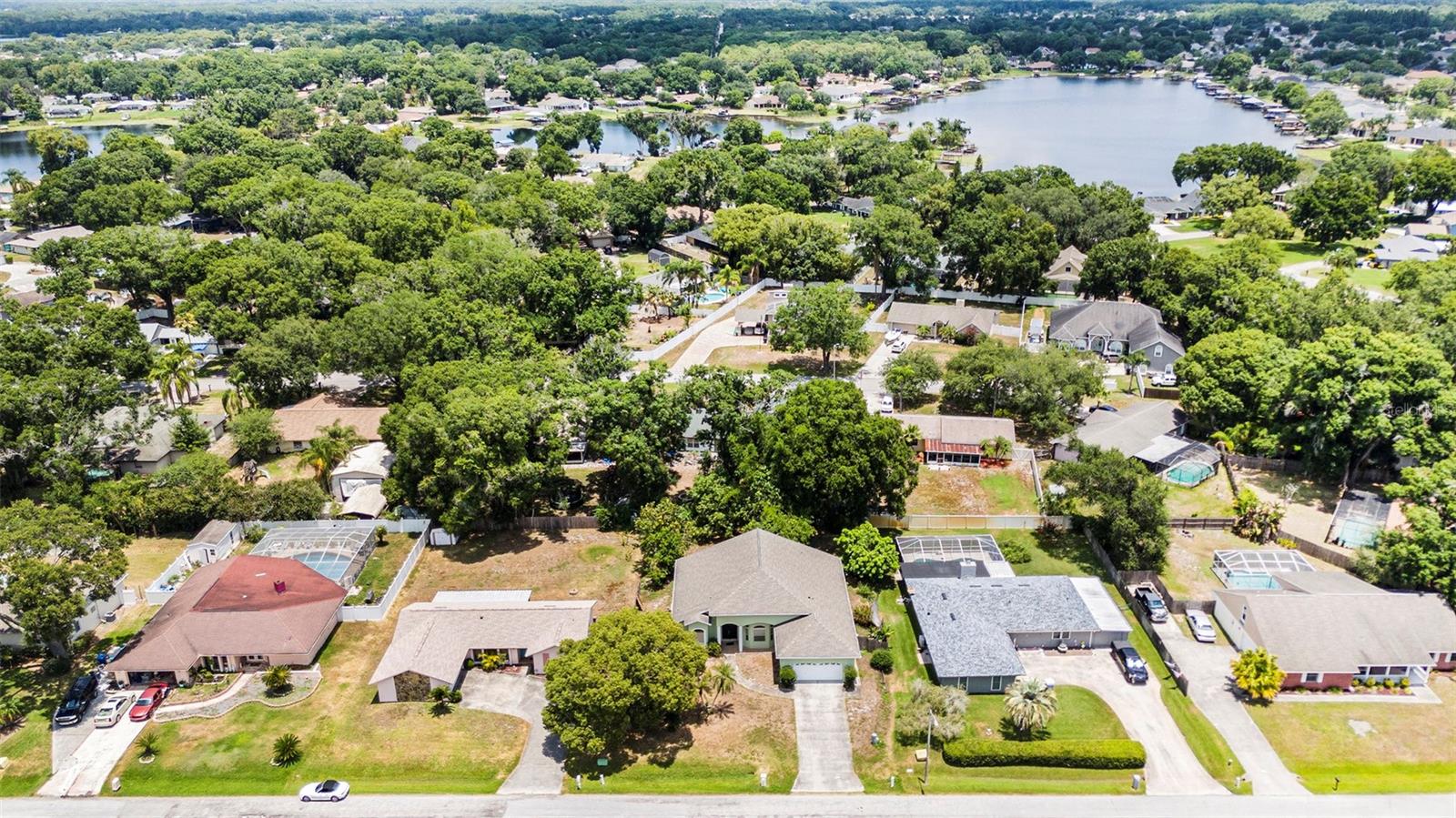 3545 E LAKE DR, LAND O LAKES, FL, 34639