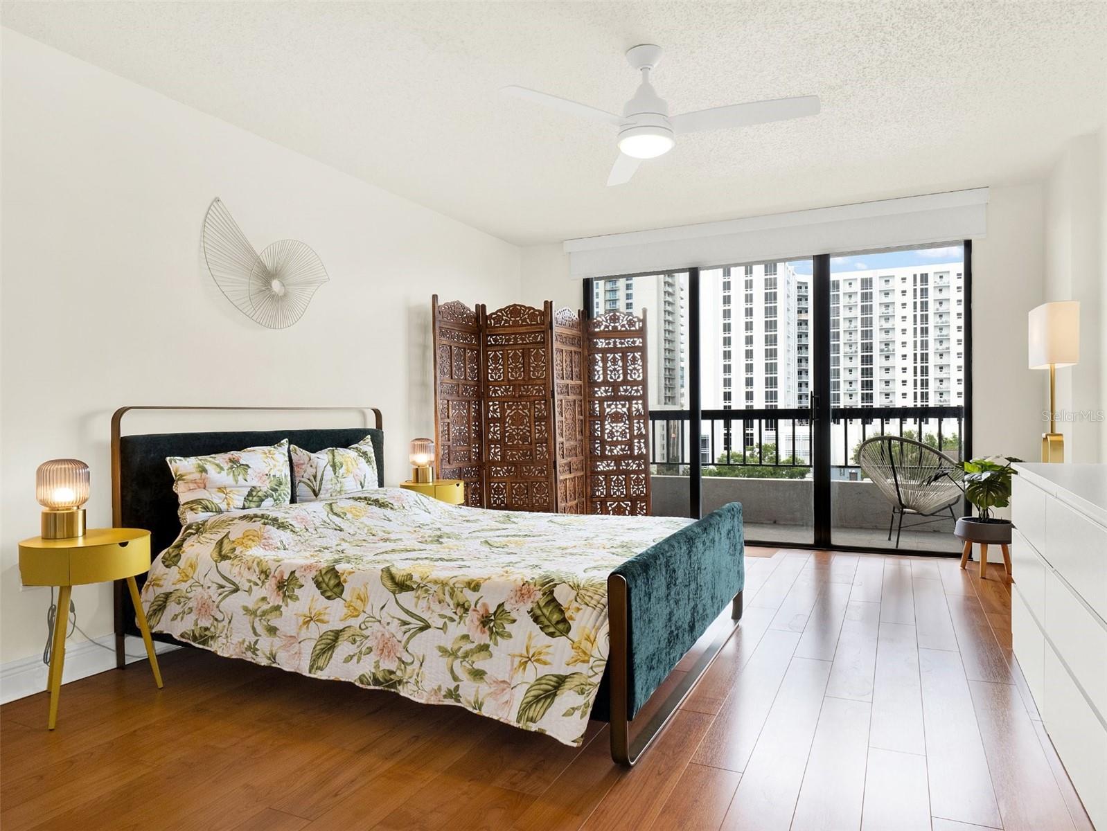 530 E CENTRAL BLVD #802, ORLANDO, FL, 32801