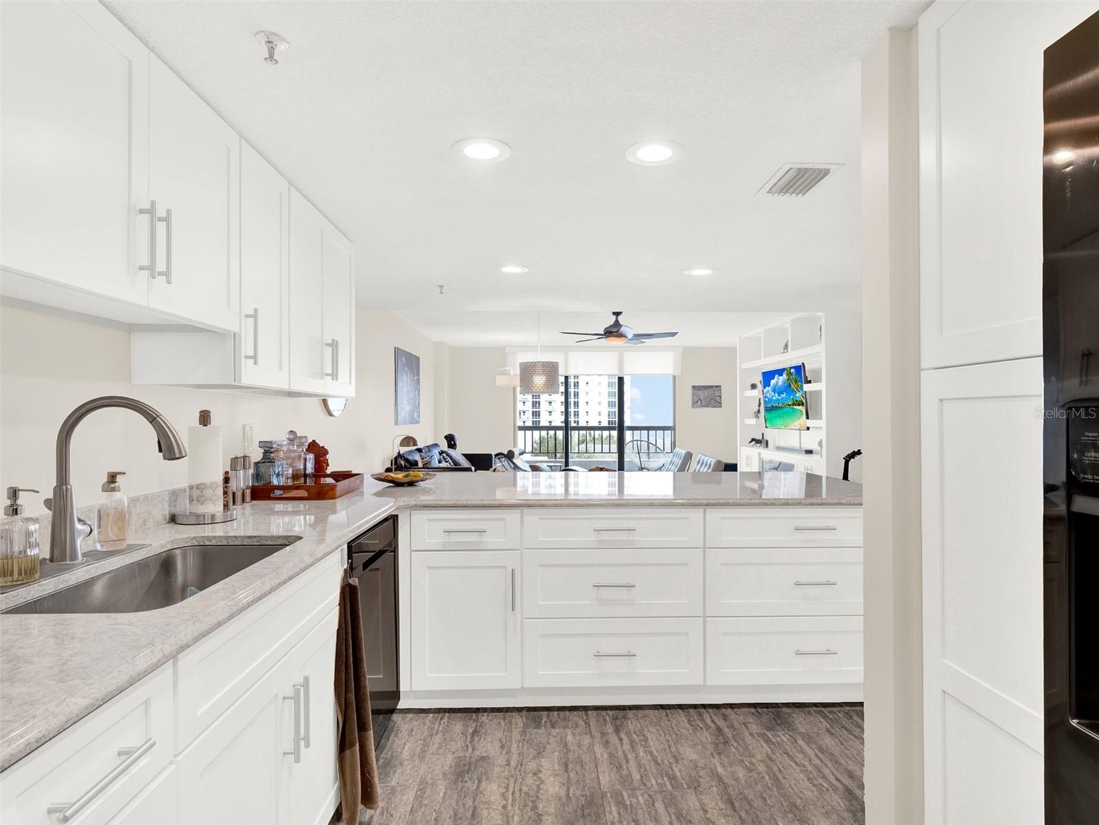530 E CENTRAL BLVD #802, ORLANDO, FL, 32801