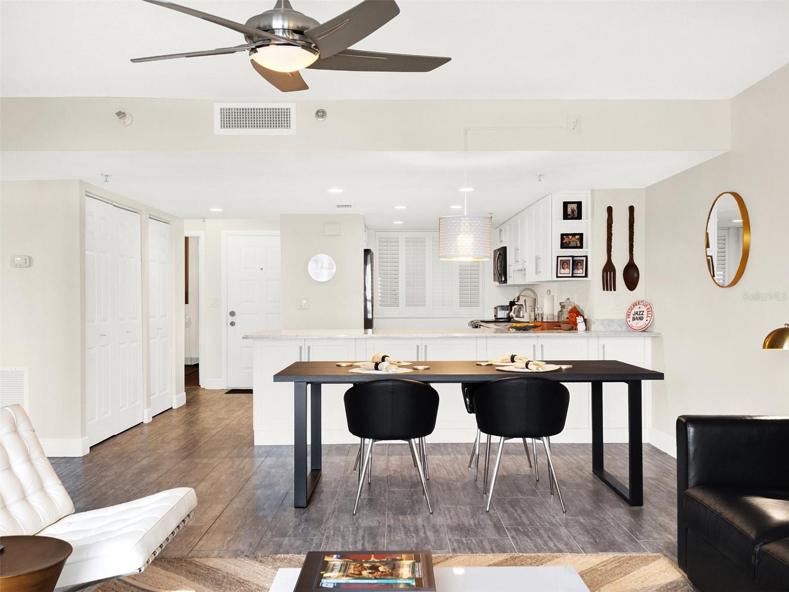 530 E CENTRAL BLVD #802, ORLANDO, FL, 32801