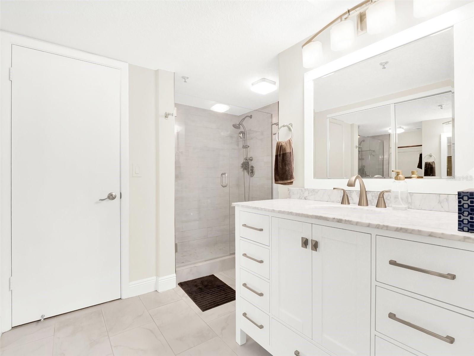 530 E CENTRAL BLVD #802, ORLANDO, FL, 32801