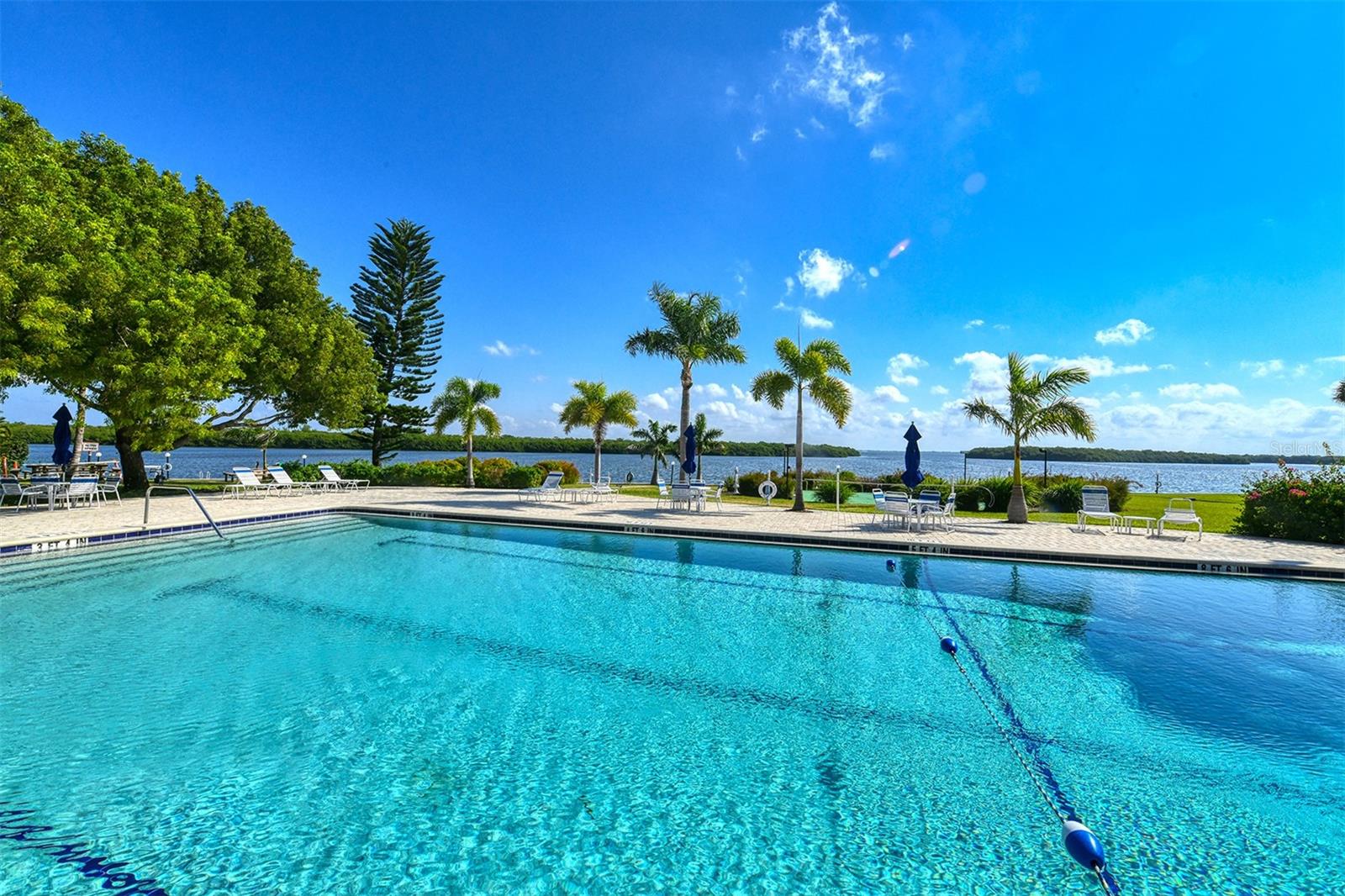 4350 CHATHAM DR #E307, LONGBOAT KEY, FL, 34228