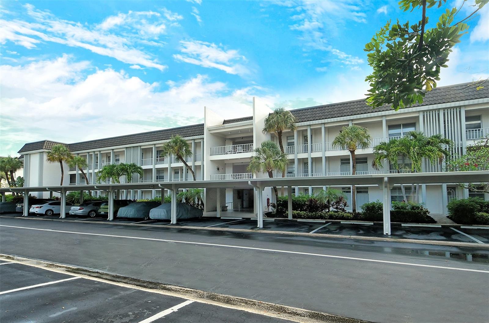 4350 CHATHAM DR #E307, LONGBOAT KEY, FL, 34228