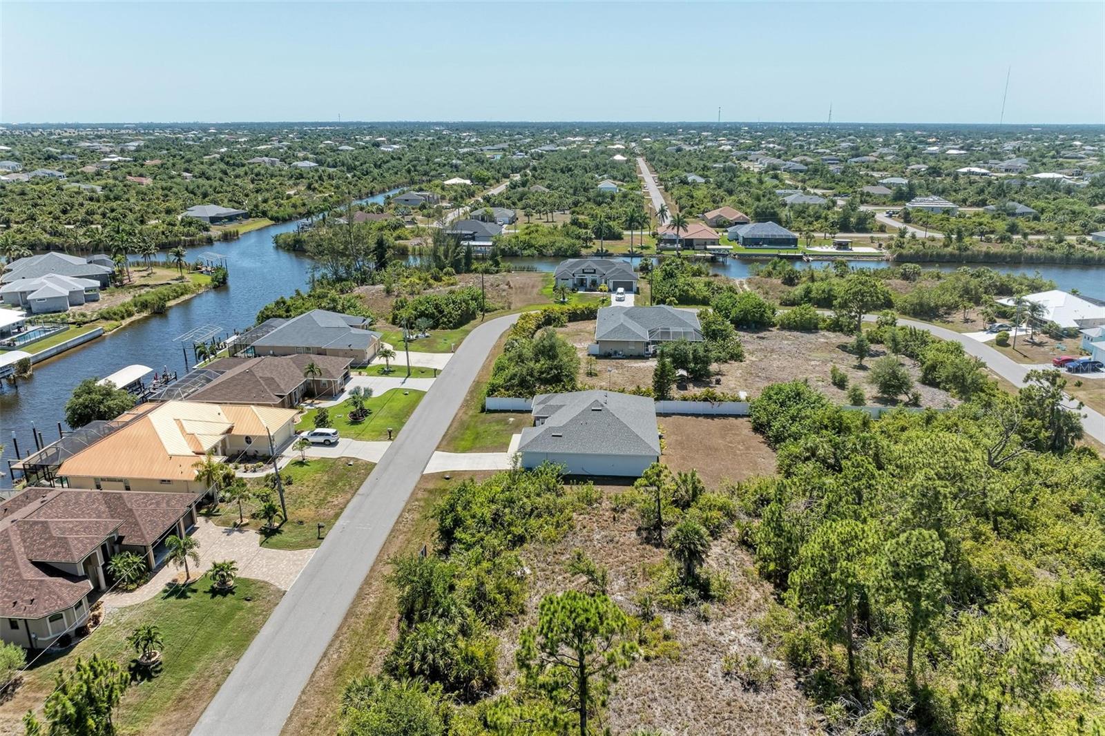 15329 ALDAMA CIR, PORT CHARLOTTE, FL, 33981