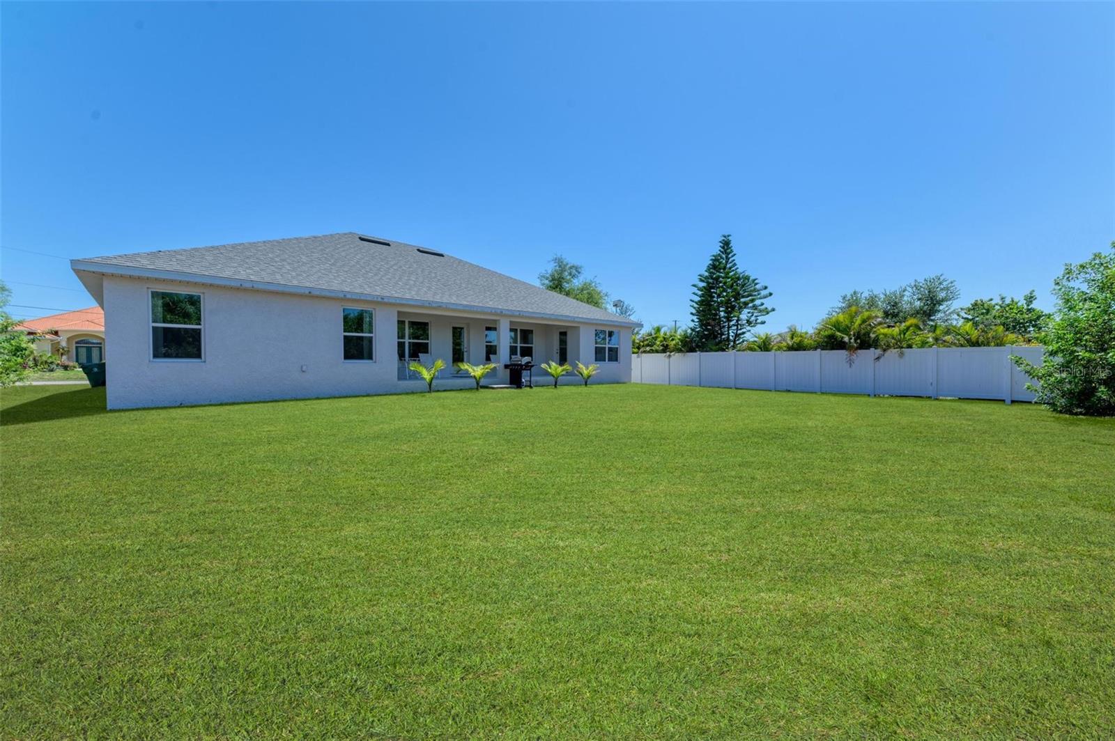 15329 ALDAMA CIR, PORT CHARLOTTE, FL, 33981