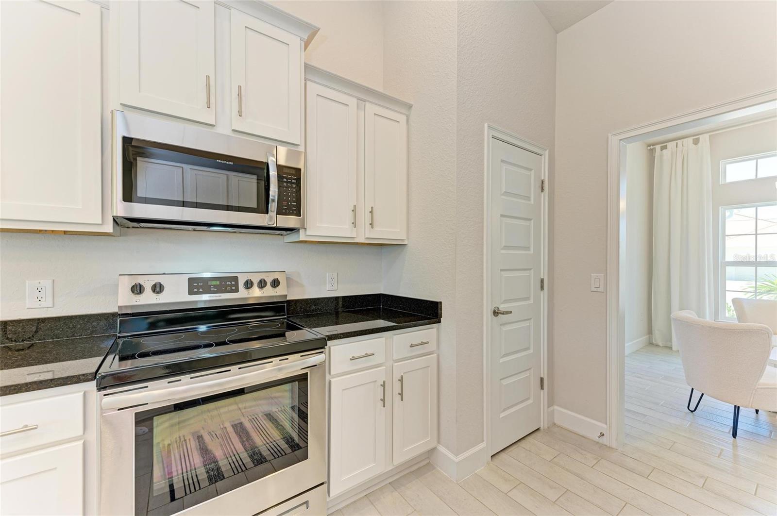 15329 ALDAMA CIR, PORT CHARLOTTE, FL, 33981