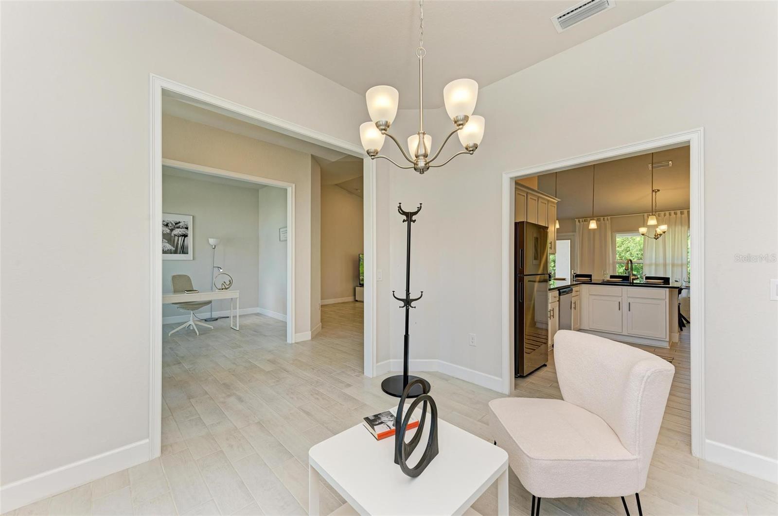 15329 ALDAMA CIR, PORT CHARLOTTE, FL, 33981
