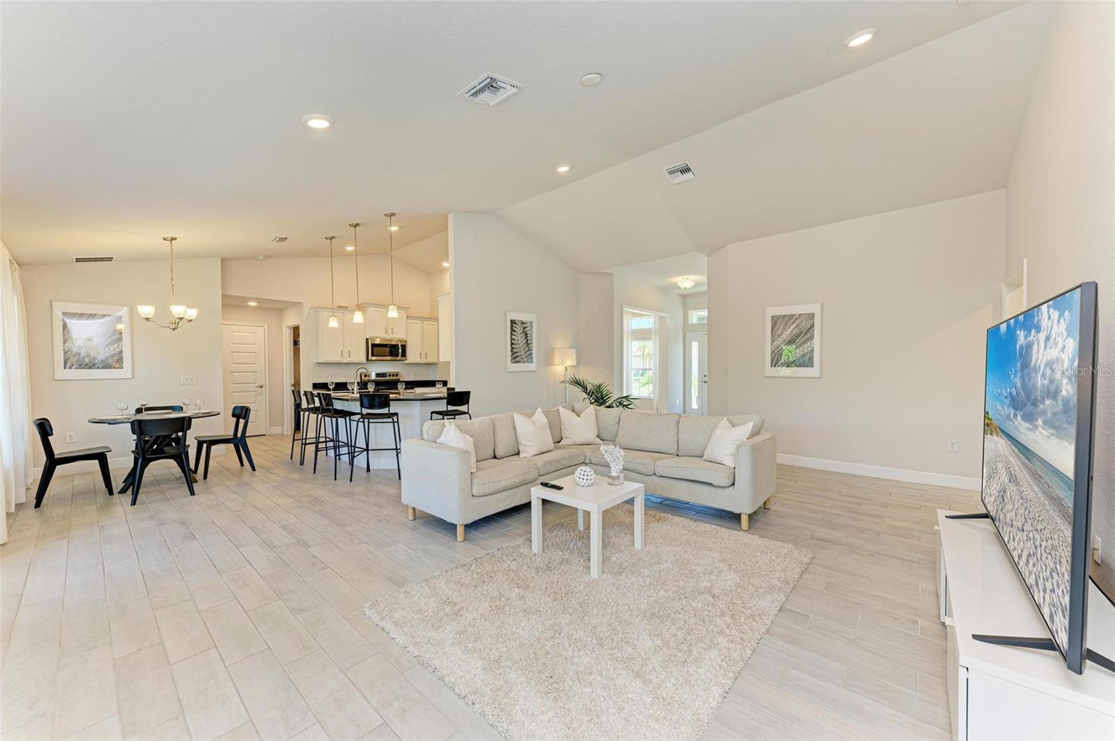 15329 ALDAMA CIR, PORT CHARLOTTE, FL, 33981
