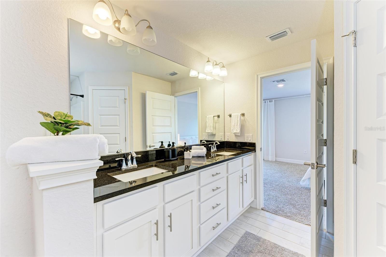 15329 ALDAMA CIR, PORT CHARLOTTE, FL, 33981
