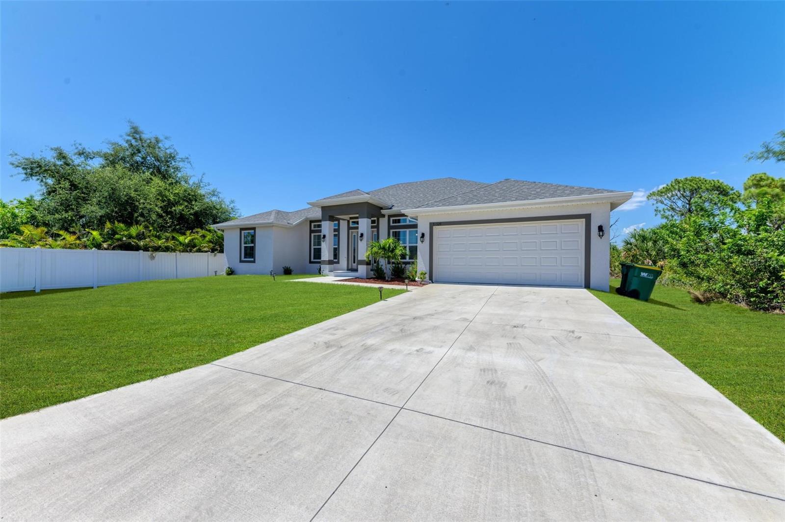 15329 ALDAMA CIR, PORT CHARLOTTE, FL, 33981