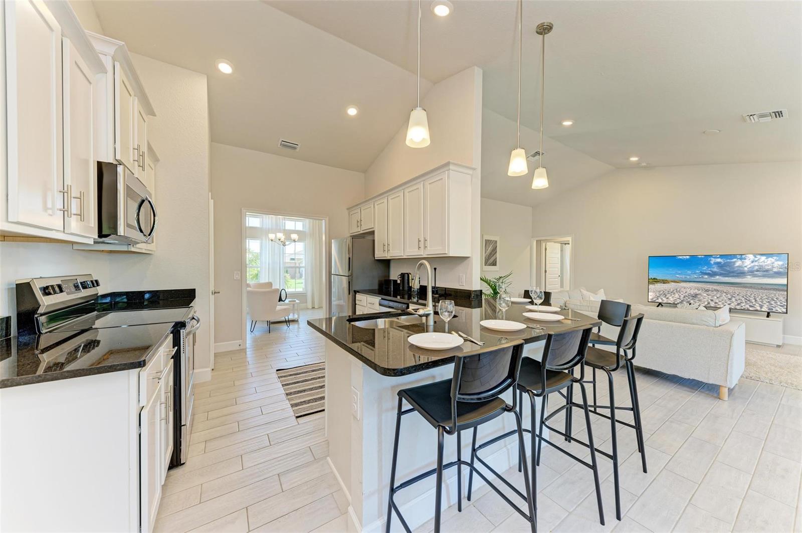 15329 ALDAMA CIR, PORT CHARLOTTE, FL, 33981