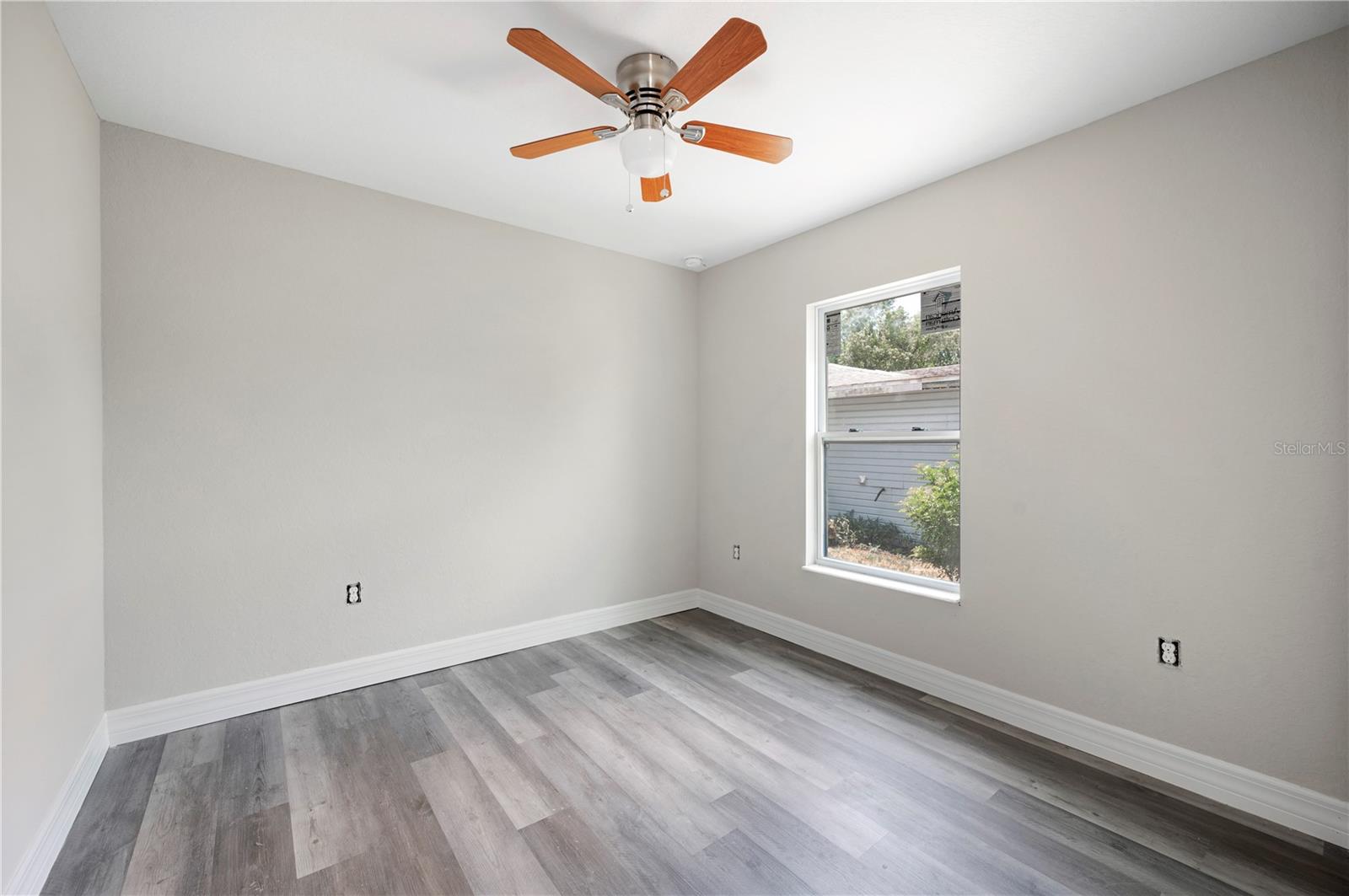 143 W NORTHSIDE DR, LAKE WALES, FL, 33853