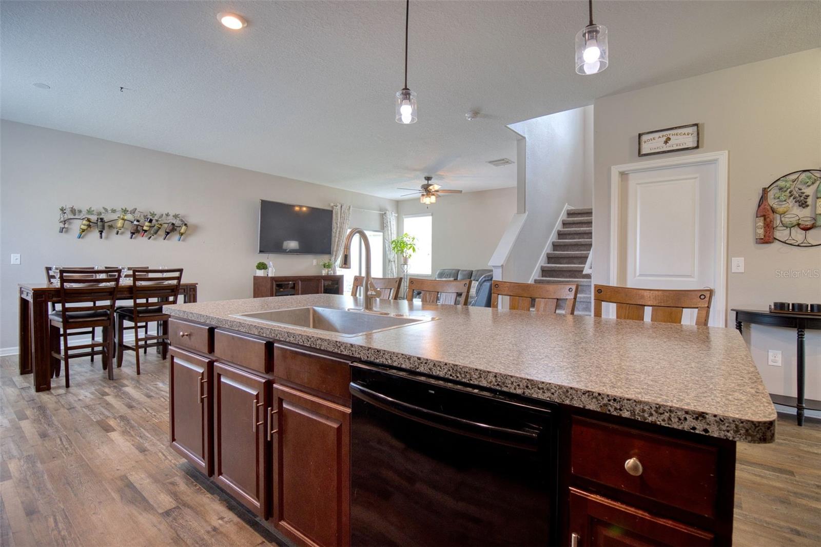 8600 SAVORY WALK DR, LAND O LAKES, FL, 34637