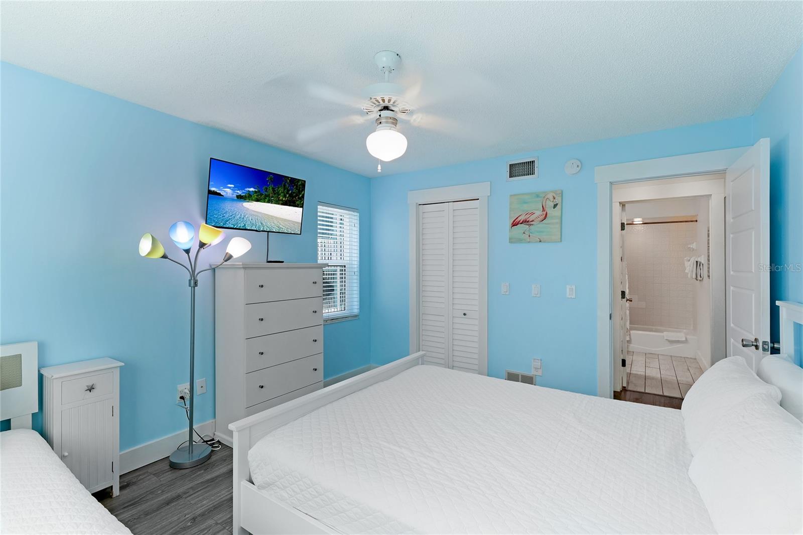 1301 BAY DR N #7A, BRADENTON BEACH, FL, 34217