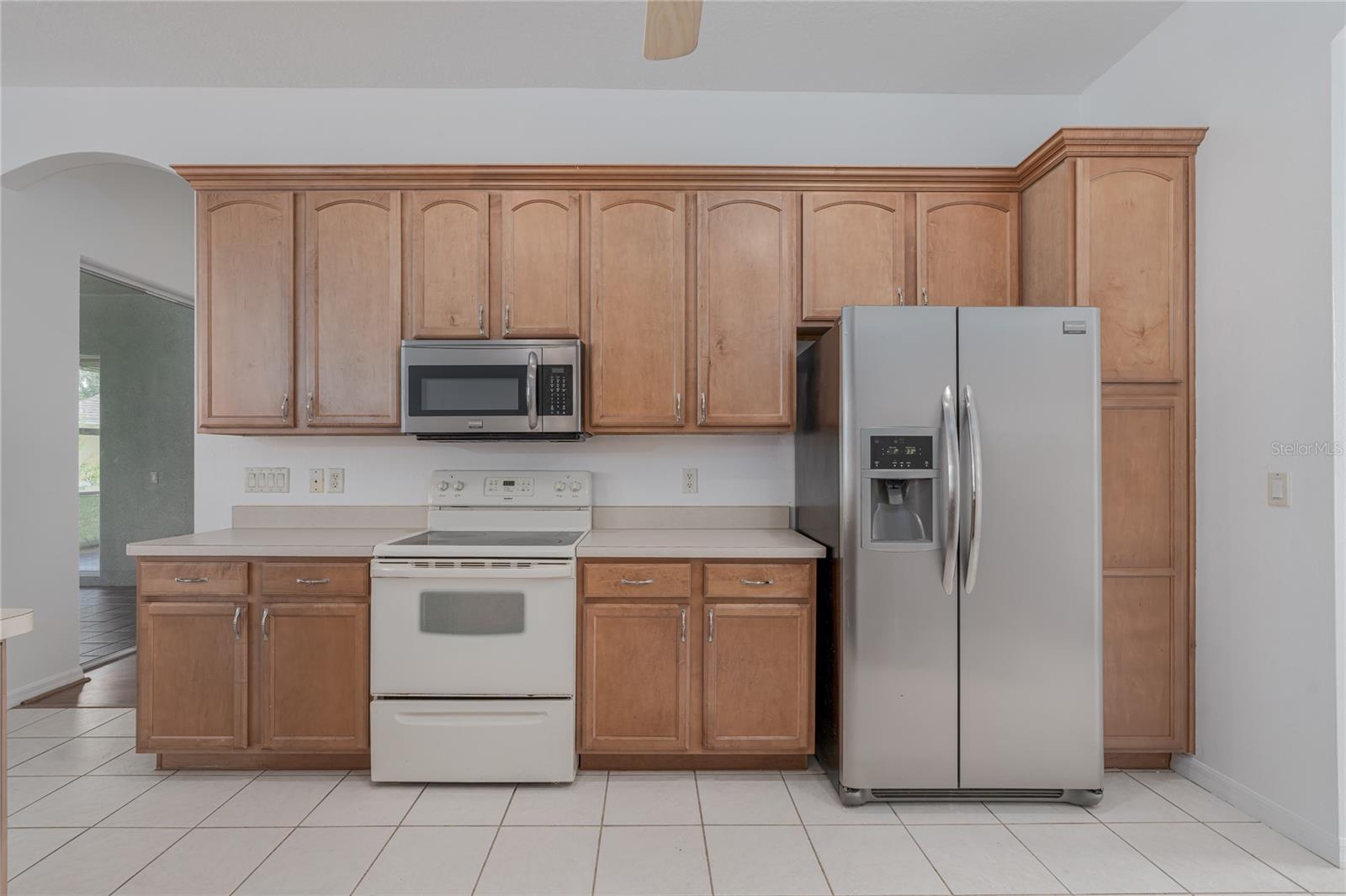 2120 GOLF MANOR BLVD, VALRICO, FL, 33594