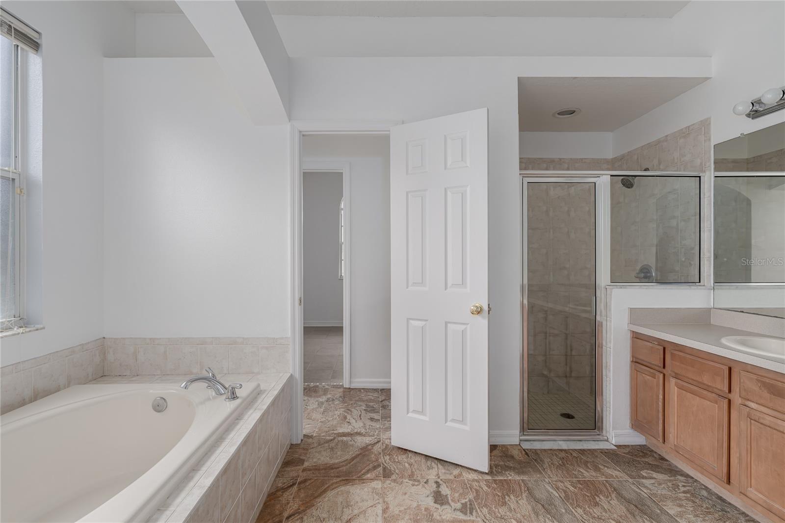 2120 GOLF MANOR BLVD, VALRICO, FL, 33594