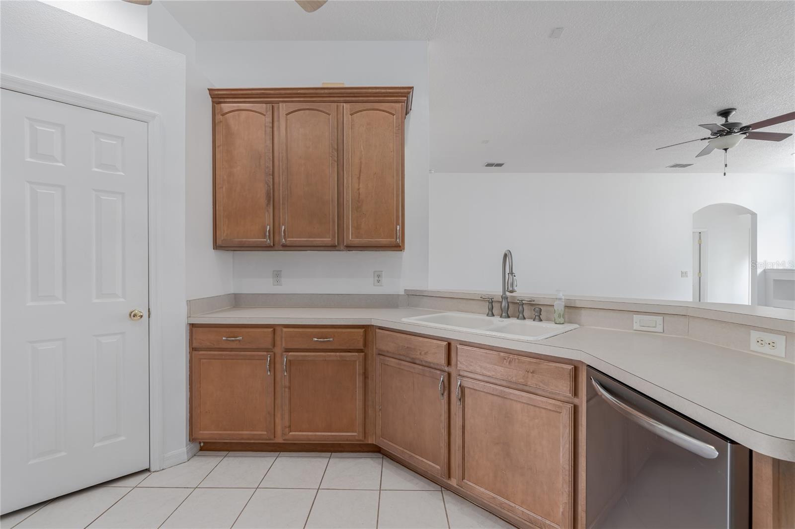 2120 GOLF MANOR BLVD, VALRICO, FL, 33594