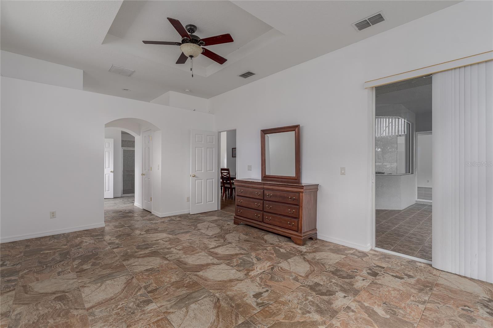 2120 GOLF MANOR BLVD, VALRICO, FL, 33594
