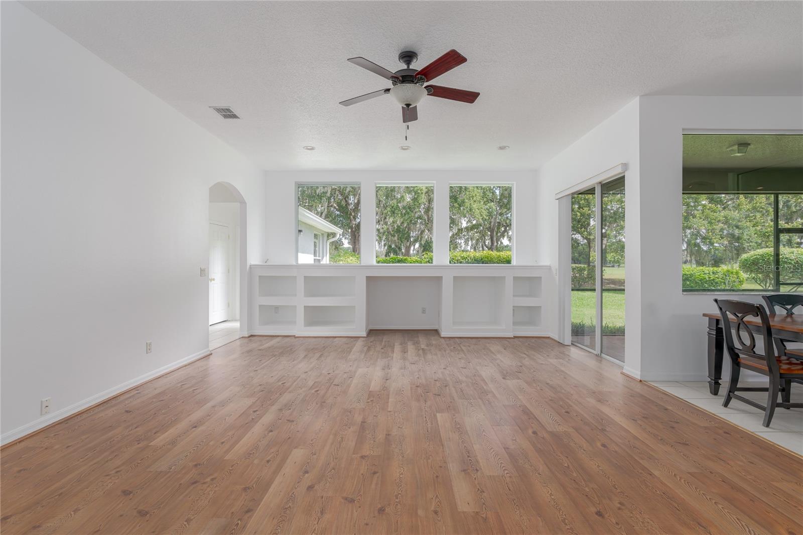 2120 GOLF MANOR BLVD, VALRICO, FL, 33594
