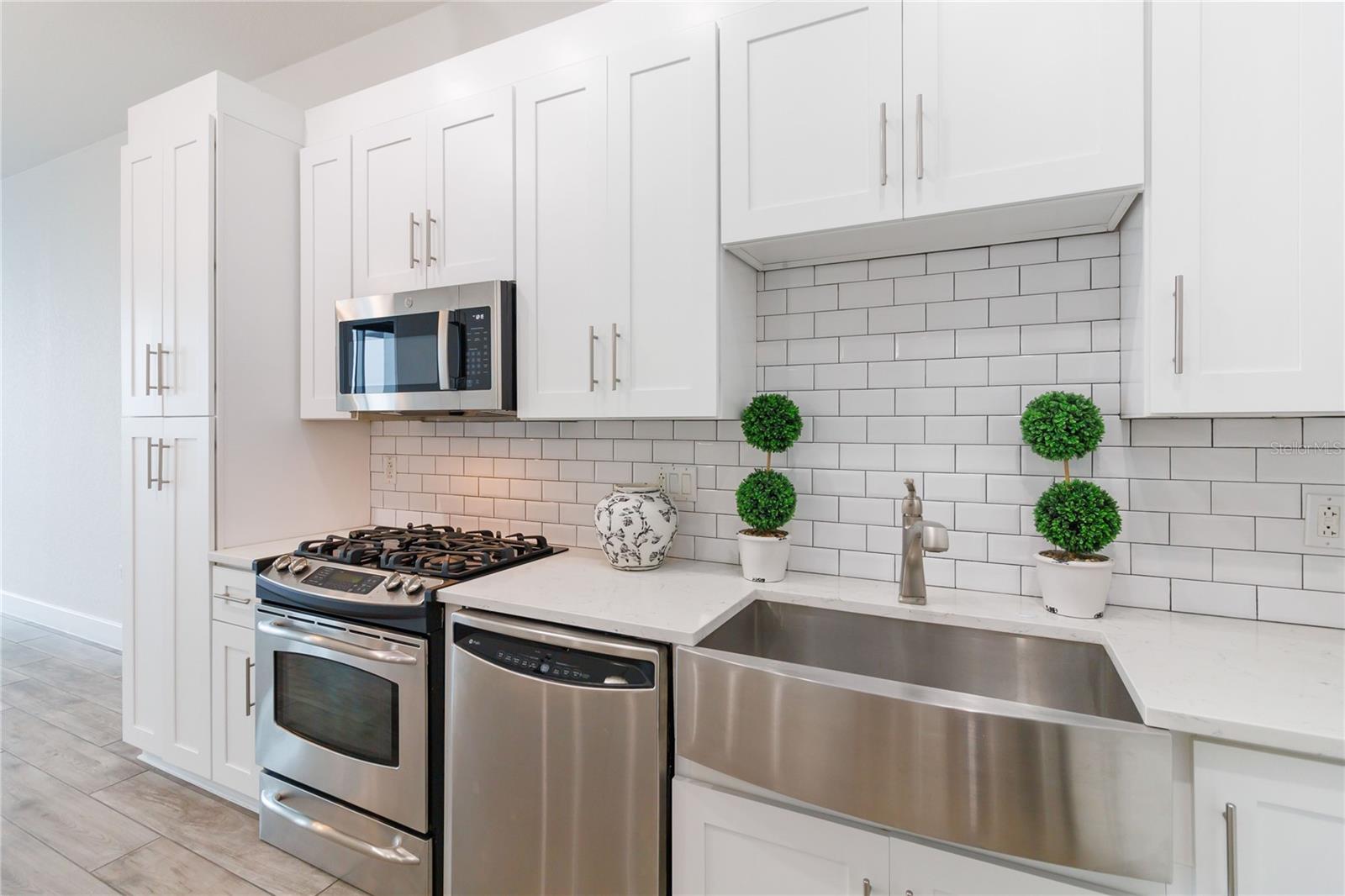 150 E ROBINSON ST #1709, ORLANDO, FL, 32801