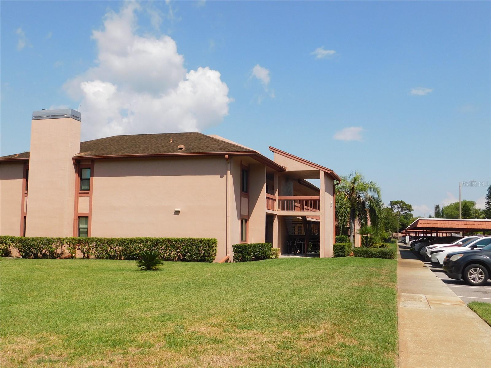 147 LAKESIDE DR, OLDSMAR, FL, 34677