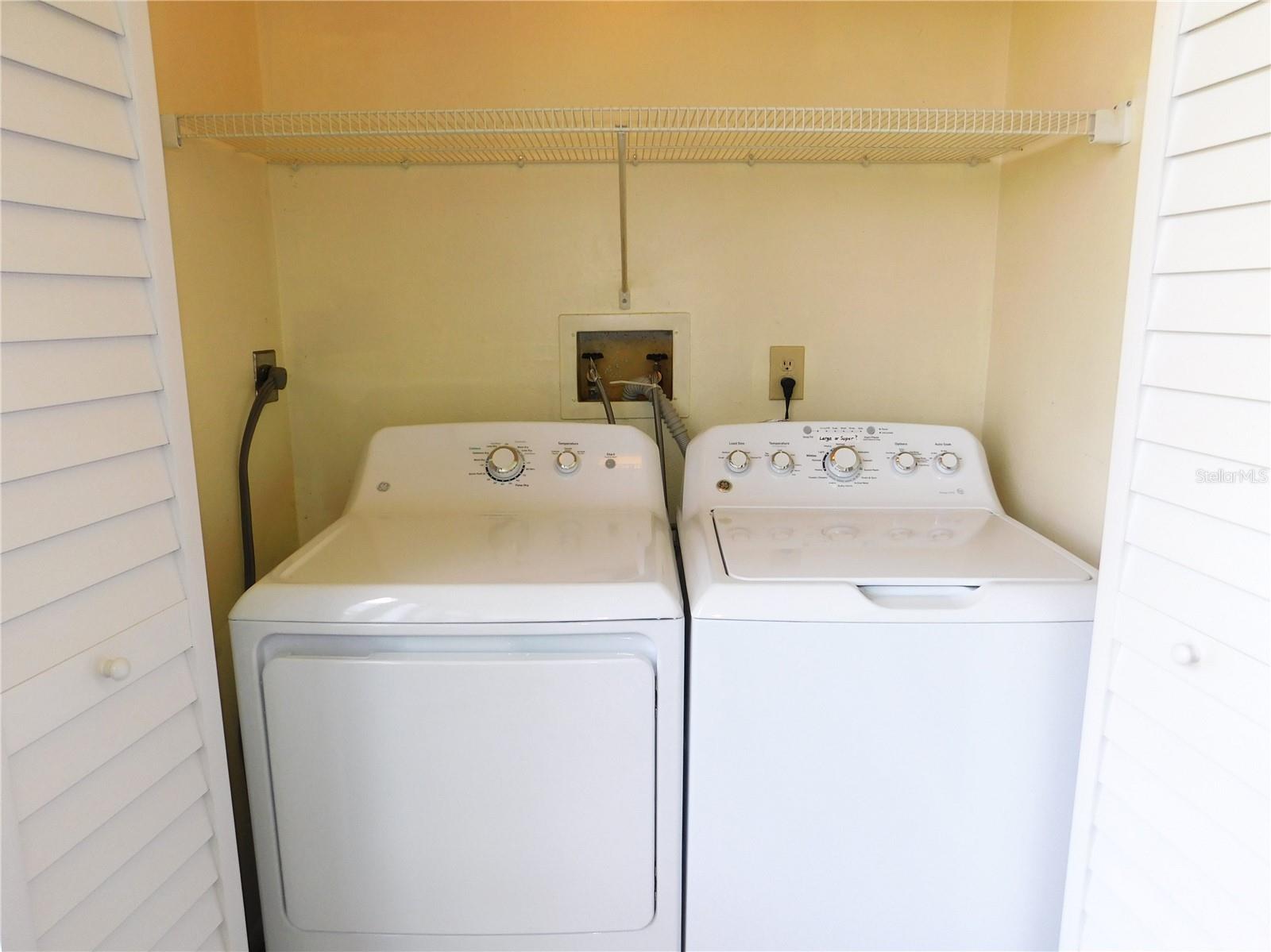 147 LAKESIDE DR, OLDSMAR, FL, 34677