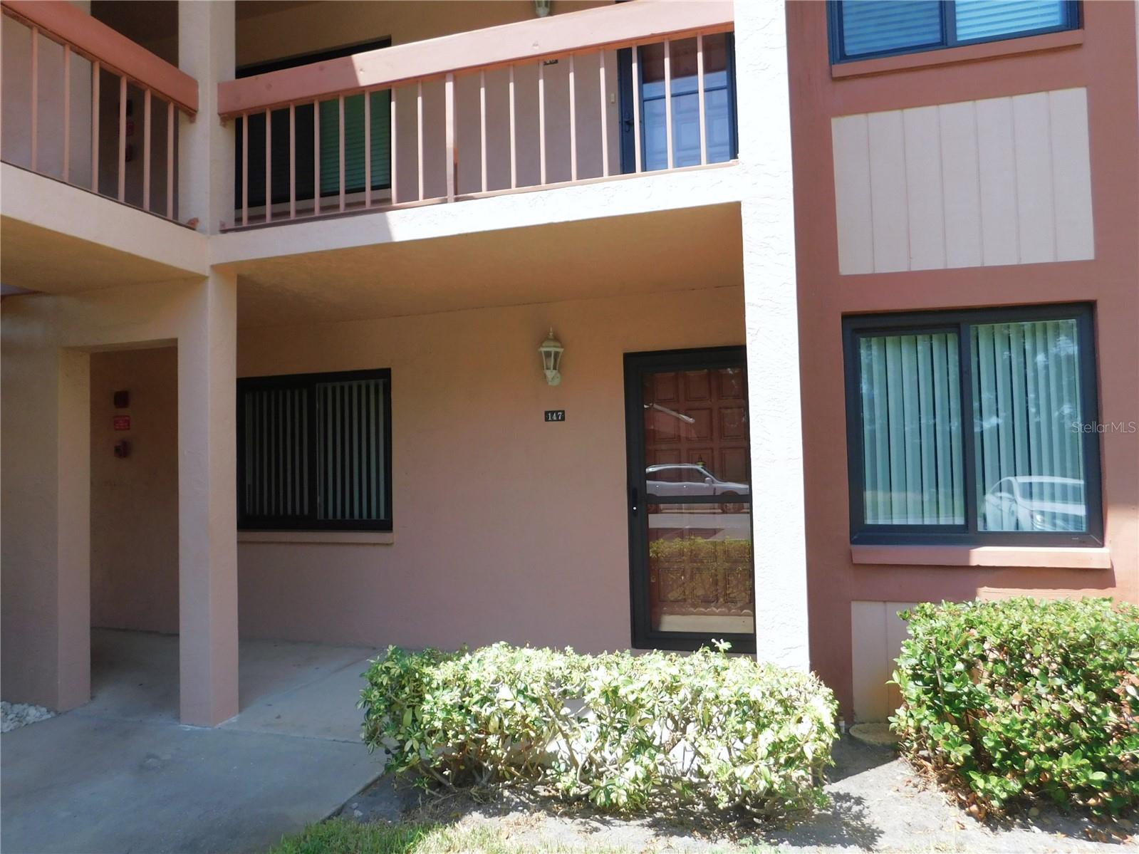 147 LAKESIDE DR, OLDSMAR, FL, 34677