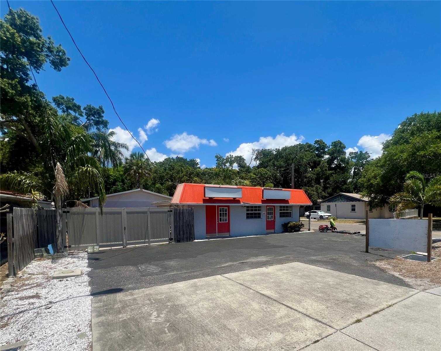 6901 46TH AVE N, ST PETERSBURG, FL, 33709