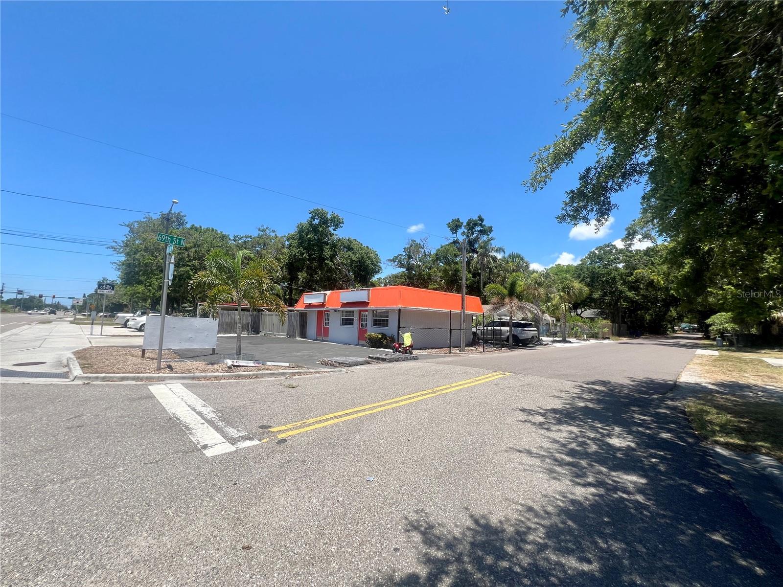 6901 46TH AVE N, ST PETERSBURG, FL, 33709