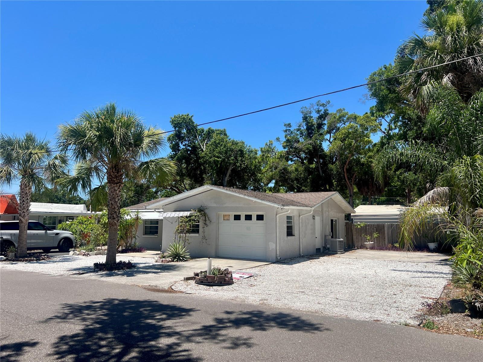 6901 46TH AVE N, ST PETERSBURG, FL, 33709
