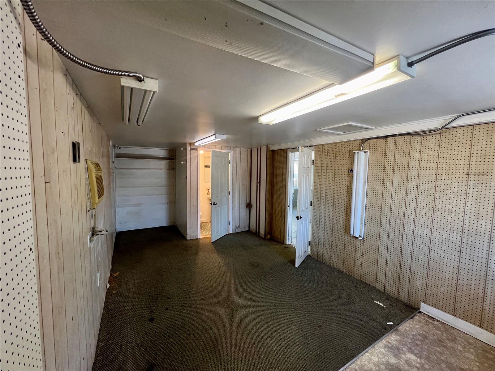 6901 46TH AVE N, ST PETERSBURG, FL, 33709