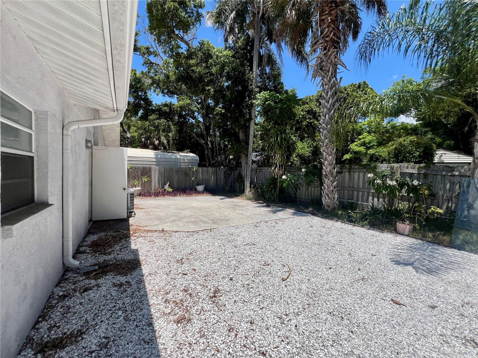 6901 46TH AVE N, ST PETERSBURG, FL, 33709