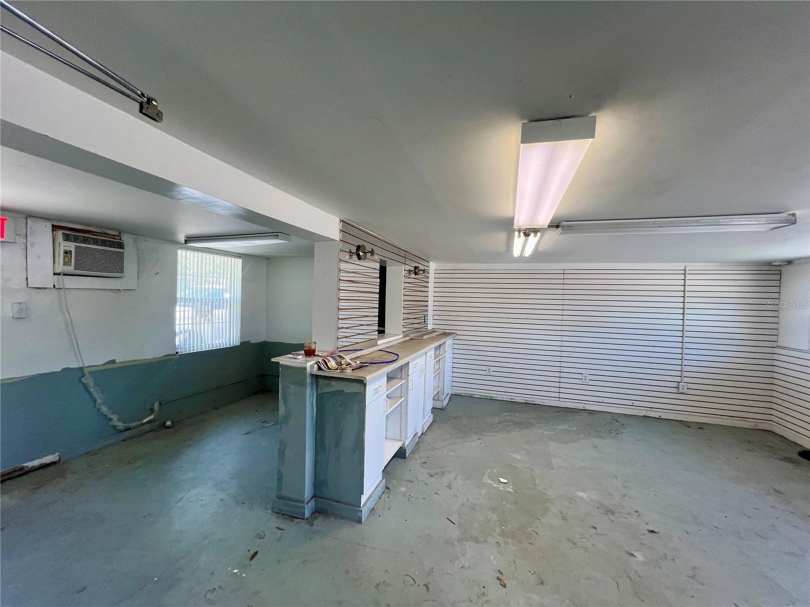 6901 46TH AVE N, ST PETERSBURG, FL, 33709