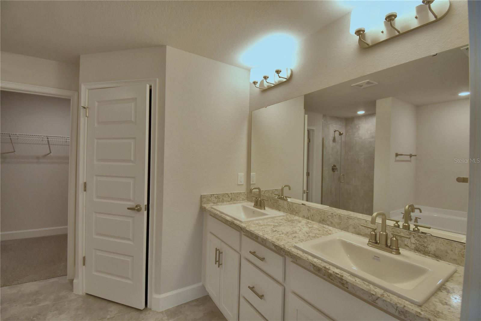 5496 KNIGHTS LANDING DR, LAKELAND, FL, 33810