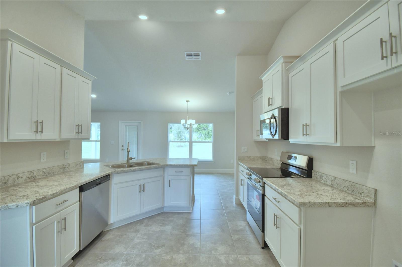 5496 KNIGHTS LANDING DR, LAKELAND, FL, 33810