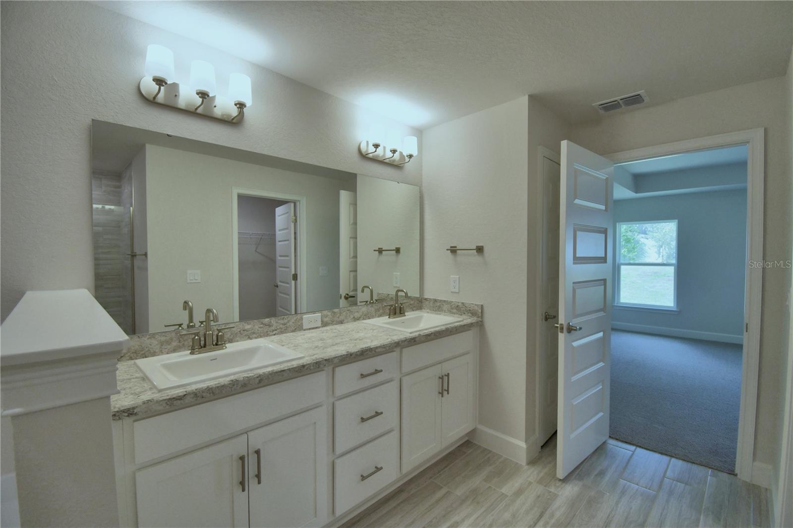 5492 KNIGHTS LANDING DR, LAKELAND, FL, 33810