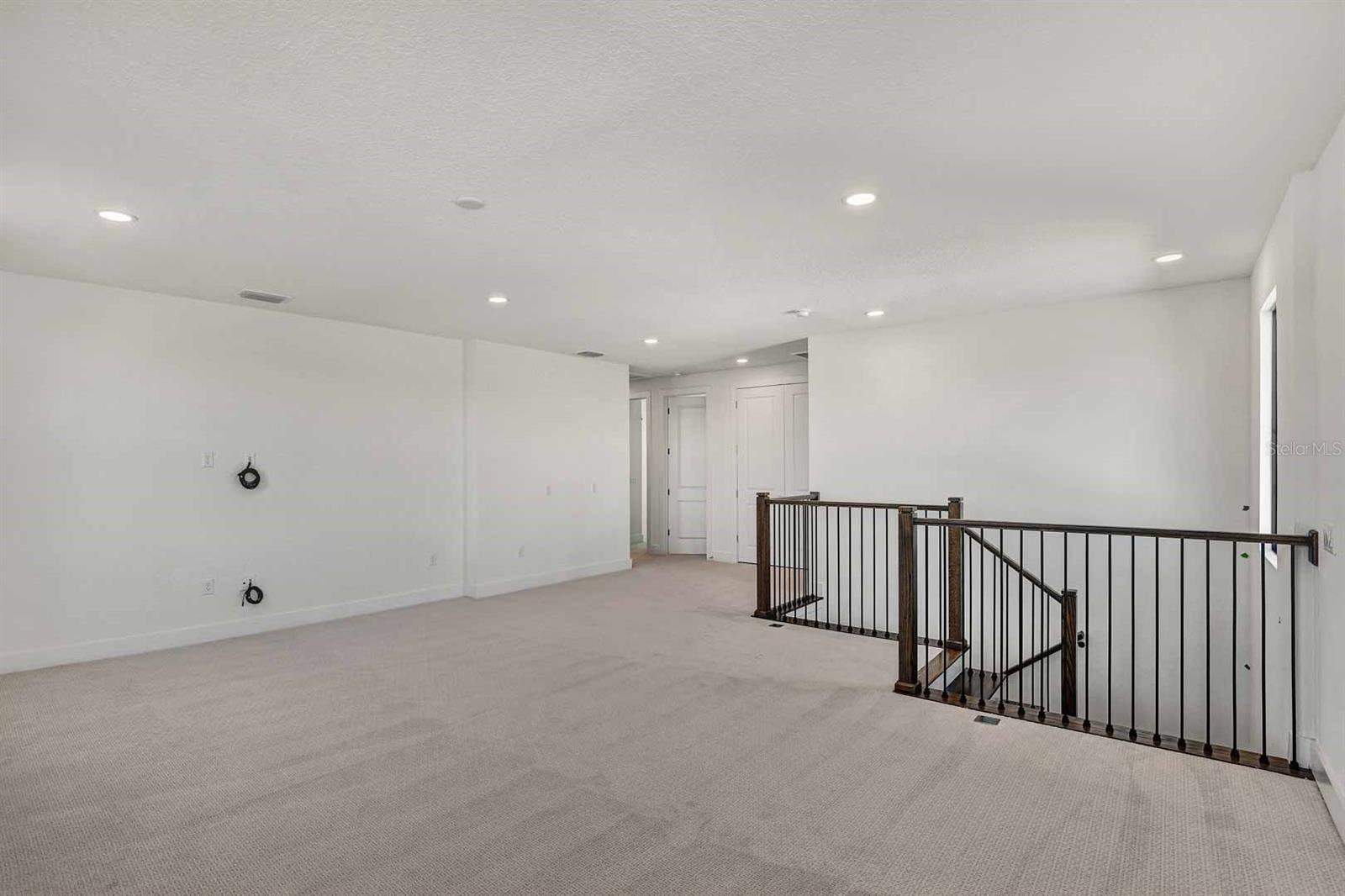 2625 WATERFRONT CIR, SARASOTA, FL, 34240