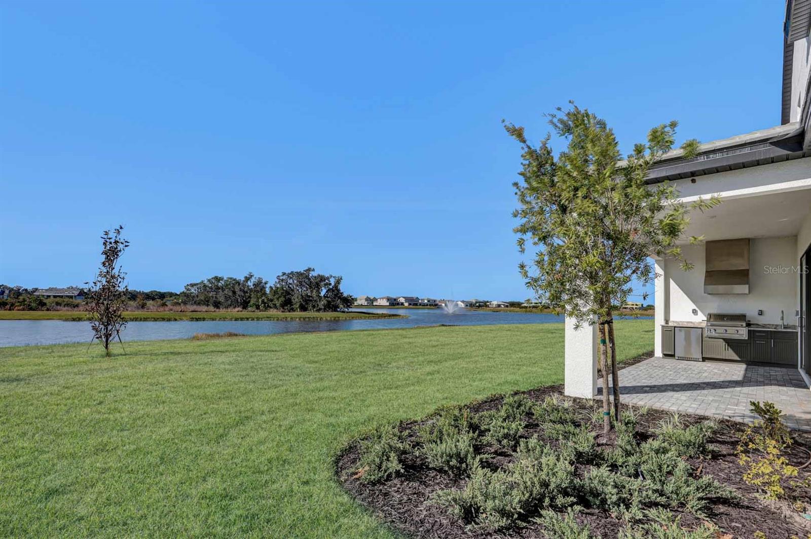 2625 WATERFRONT CIR, SARASOTA, FL, 34240