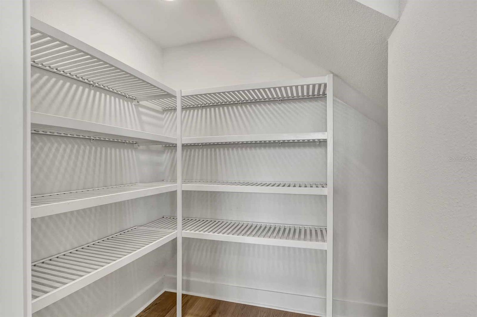 2625 WATERFRONT CIR, SARASOTA, FL, 34240