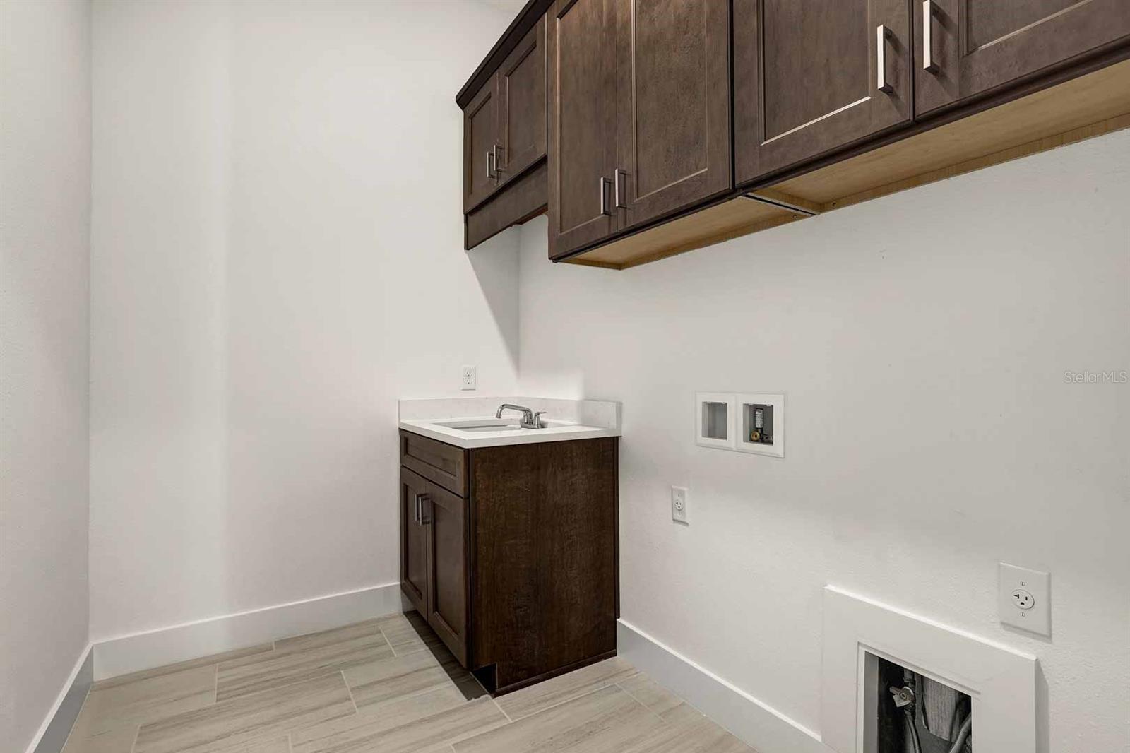 2625 WATERFRONT CIR, SARASOTA, FL, 34240