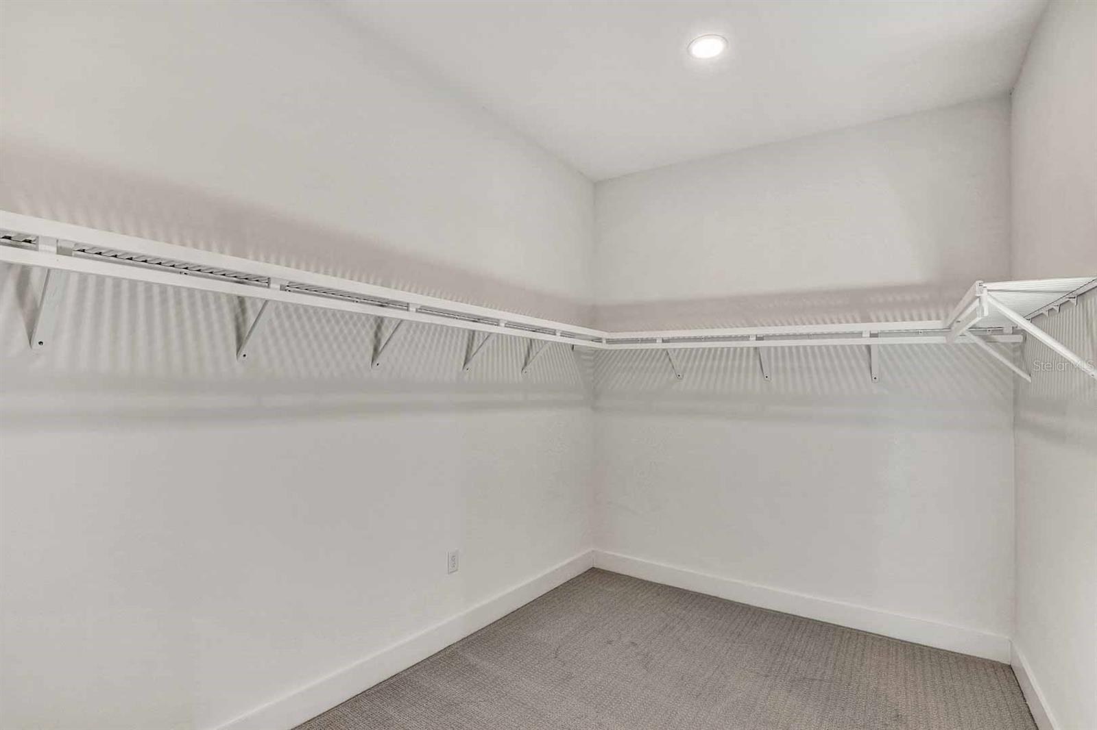 2625 WATERFRONT CIR, SARASOTA, FL, 34240