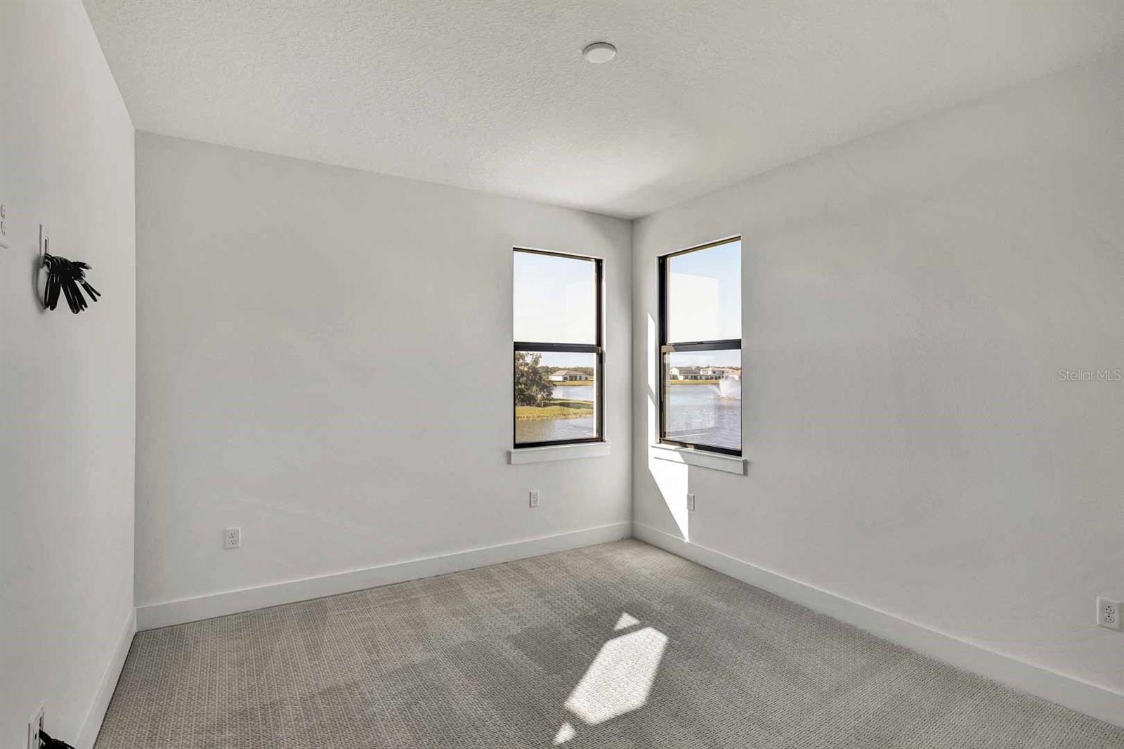 2625 WATERFRONT CIR, SARASOTA, FL, 34240