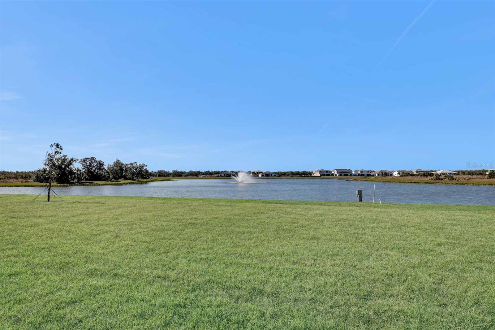 2605 WATERFRONT CIR, SARASOTA, FL, 34240