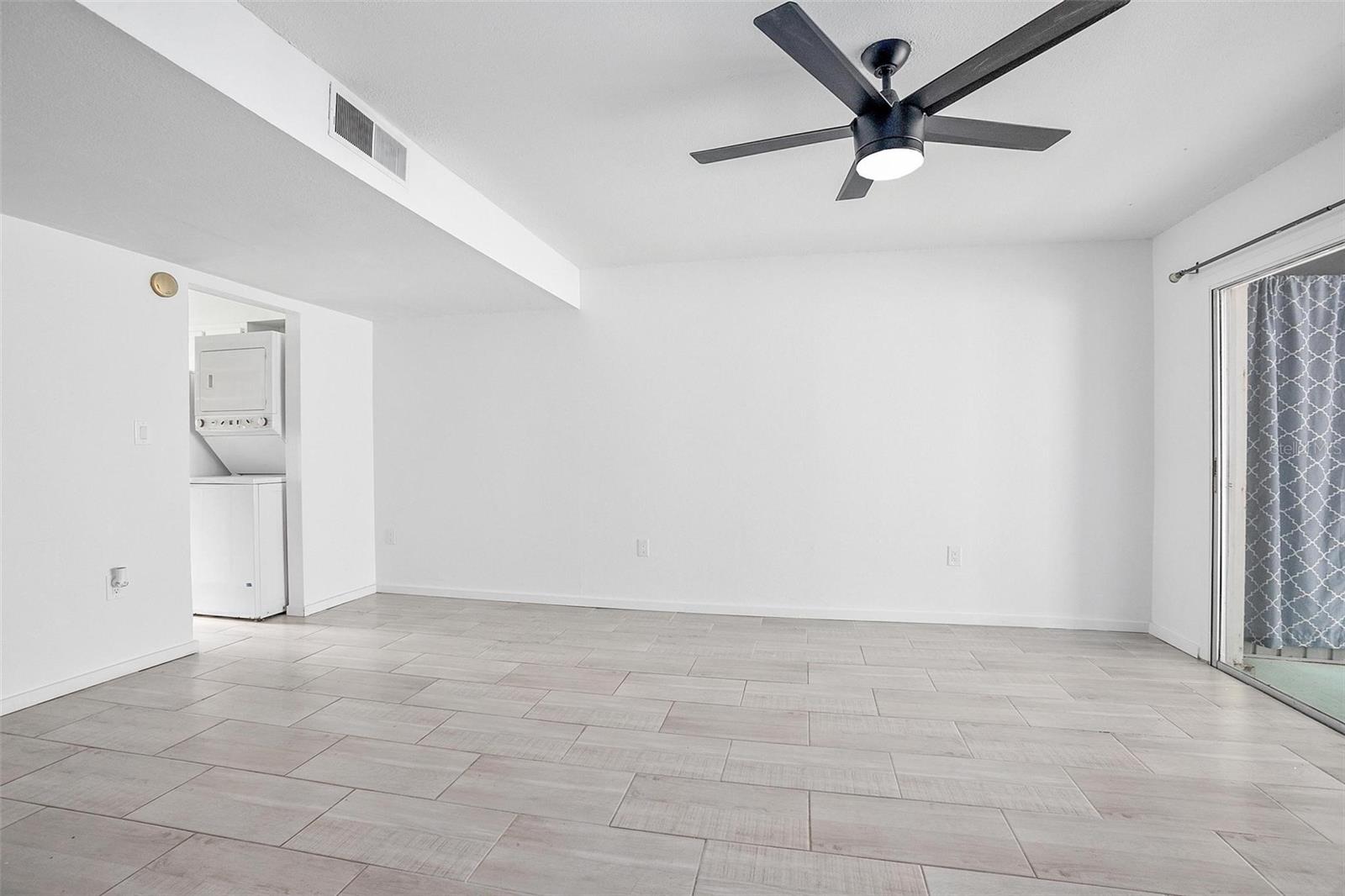 621 W INDIANA AVE #5, DELAND, FL, 32720