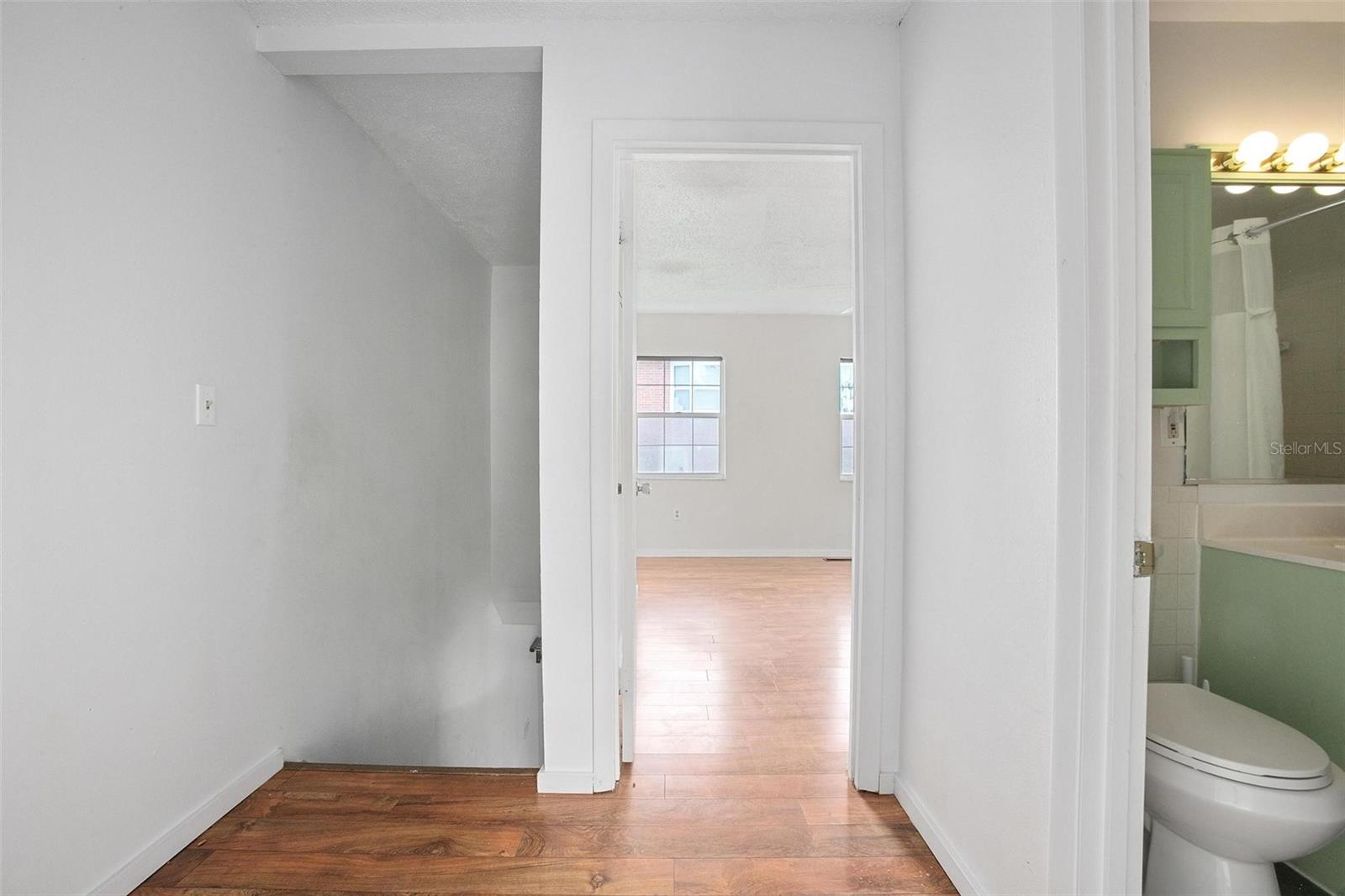 621 W INDIANA AVE #5, DELAND, FL, 32720
