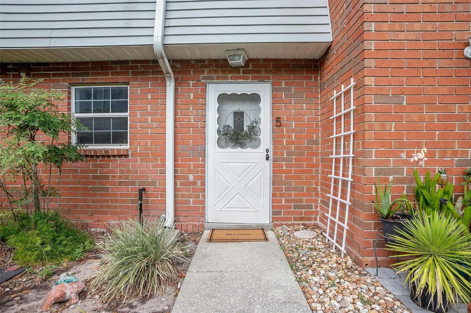 621 W INDIANA AVE #5, DELAND, FL, 32720