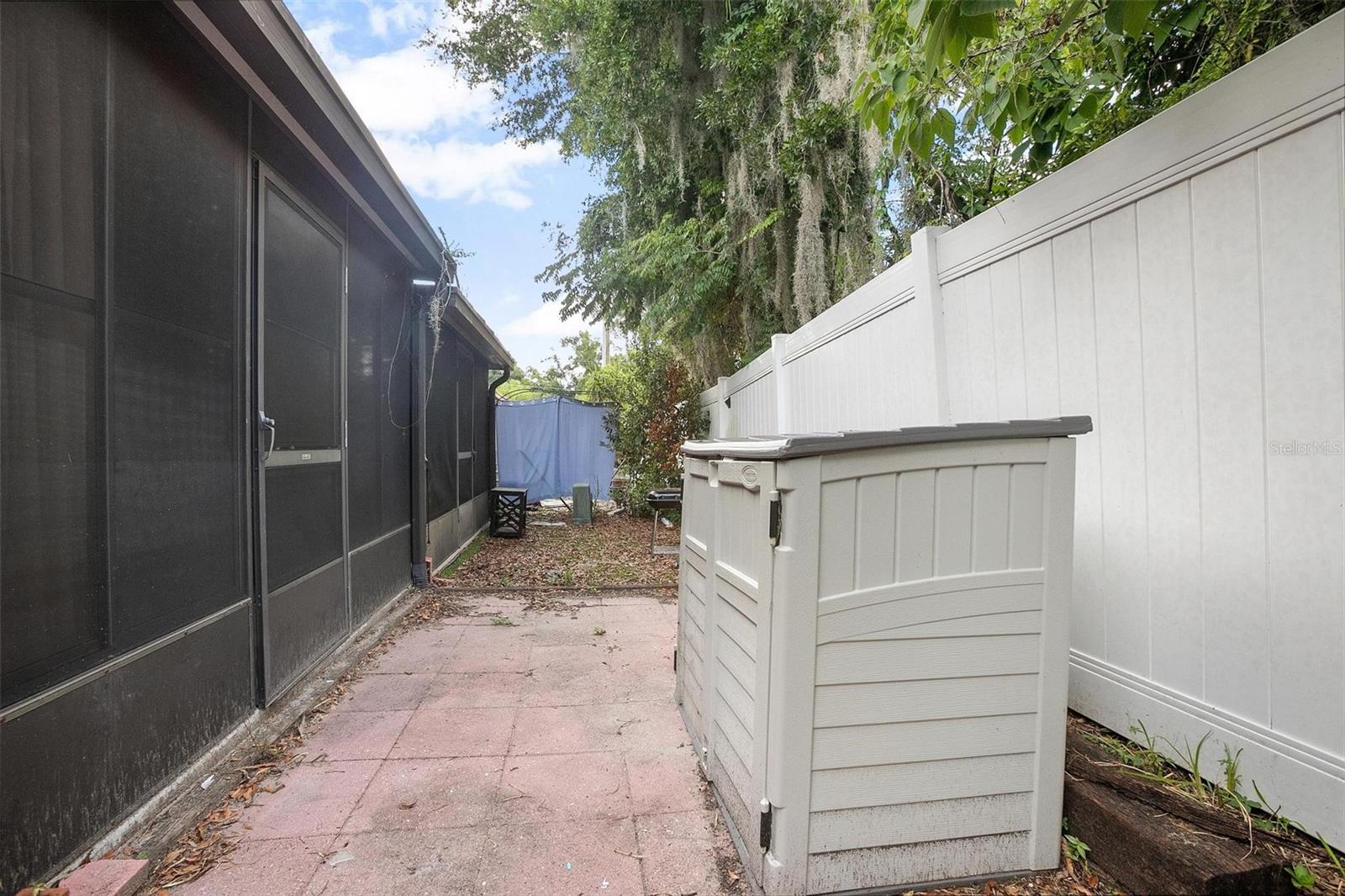 621 W INDIANA AVE #5, DELAND, FL, 32720