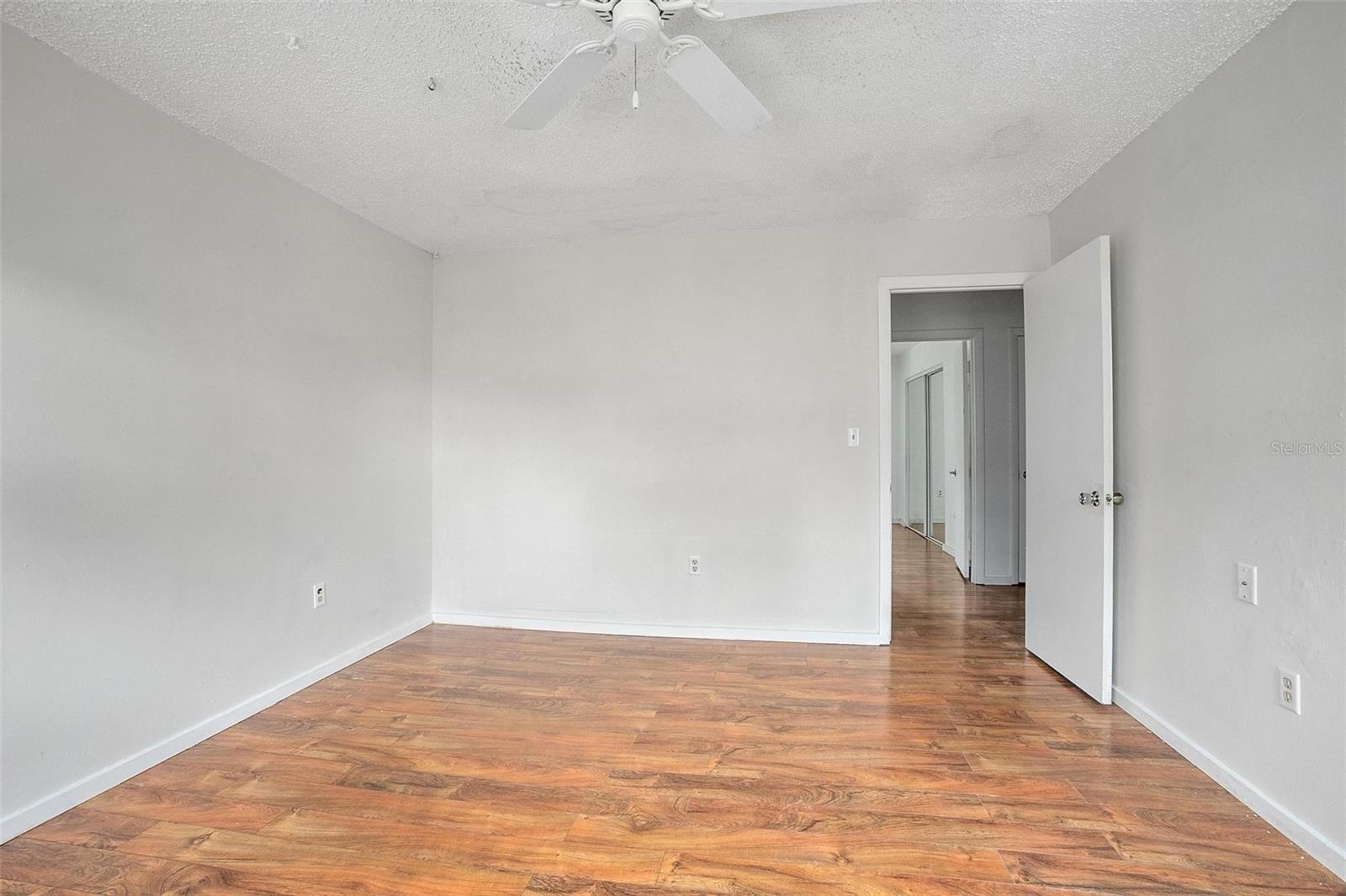 621 W INDIANA AVE #5, DELAND, FL, 32720