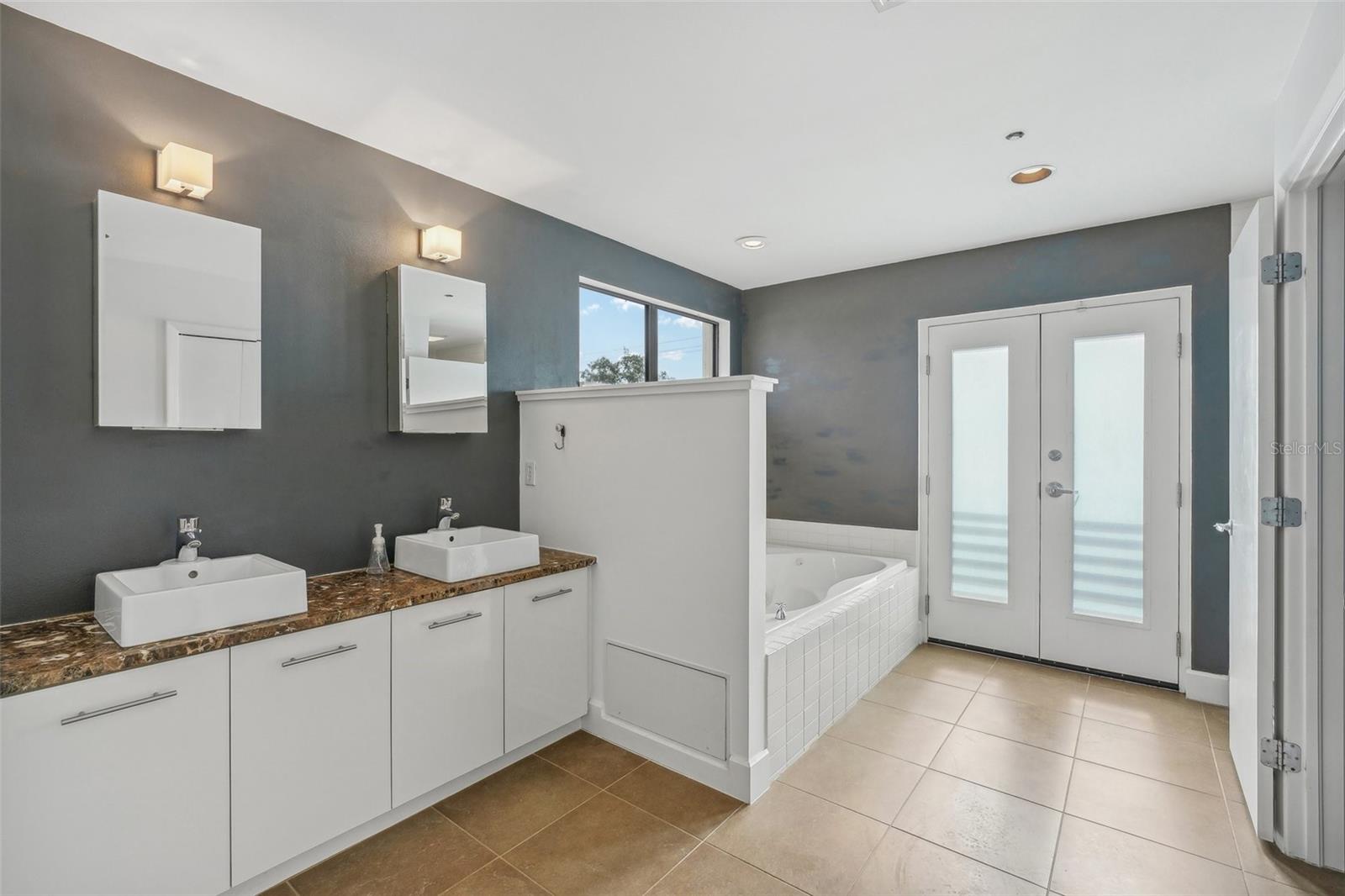 212 S MOODY AVE #2, TAMPA, FL, 33609